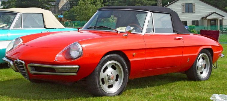 1967 Alfa Romeo Duetto Red Front Angle st 2017081417 5991d9c5ca92c