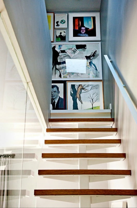 neat-two-story-house-in-williamsburg-1-600x904