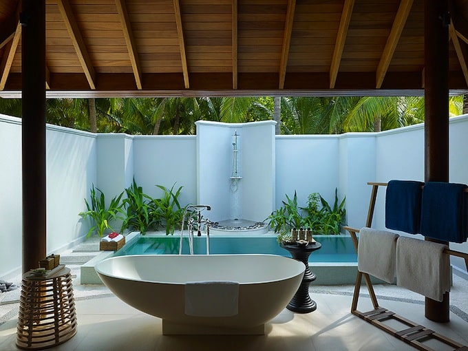 dusit_thani_maldives21
