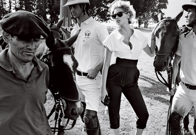 Kate Upton's First Vogue US Cover kate-upton-vogue-us-mario-testino-10