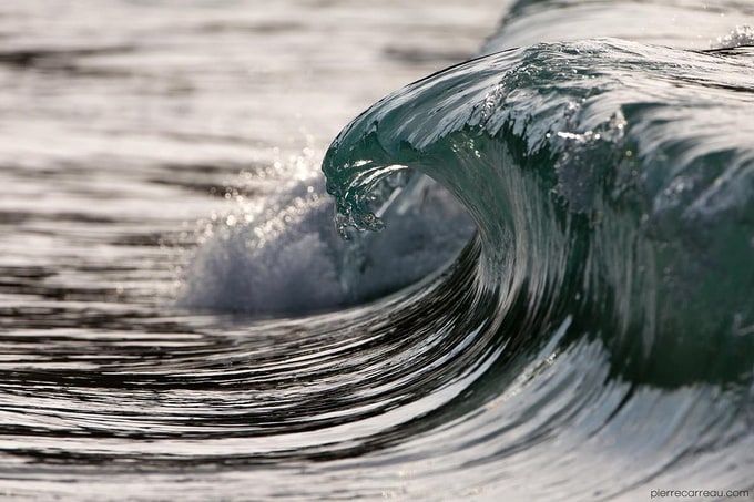 Sculptural Wave Photography by Pierre Carreau pierrecarreau15