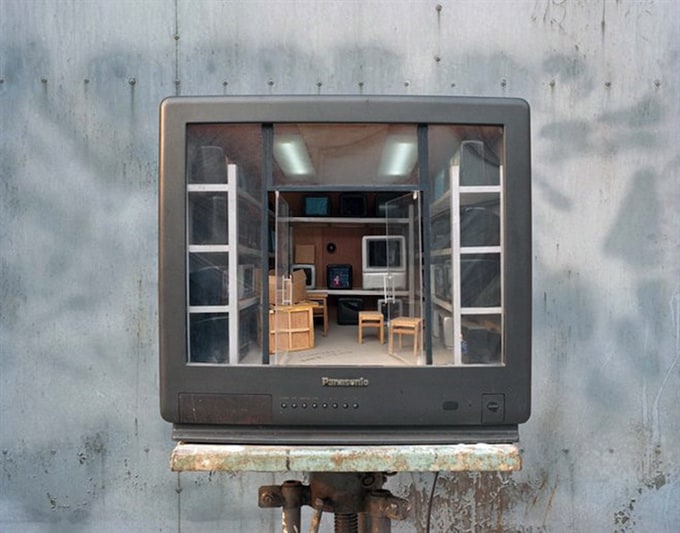 TV Sculptures by Zhang Xiangxi zhangxiangxitvsets_08