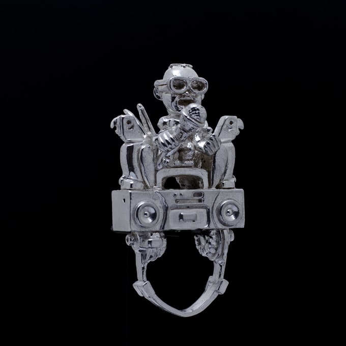 Ring-sculpture Rebecca Rose RebeccaRoseSculpturings01