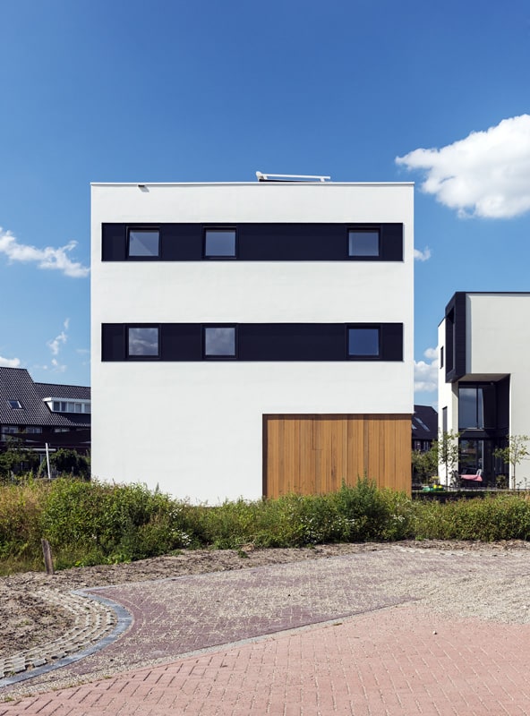 The 10x10x10 House, Netherlands 123dv-10x10x10-house-02