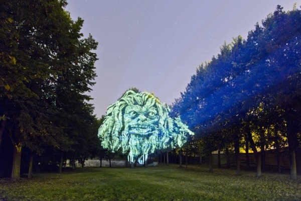 clement-briend-projections-8-600x400