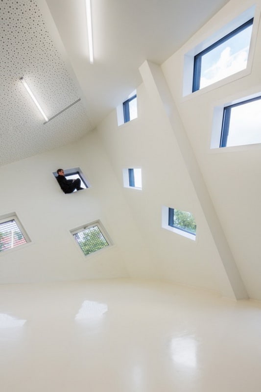Cultural center by Paul Le Quernec mulhouse-cultural-center-640x971
