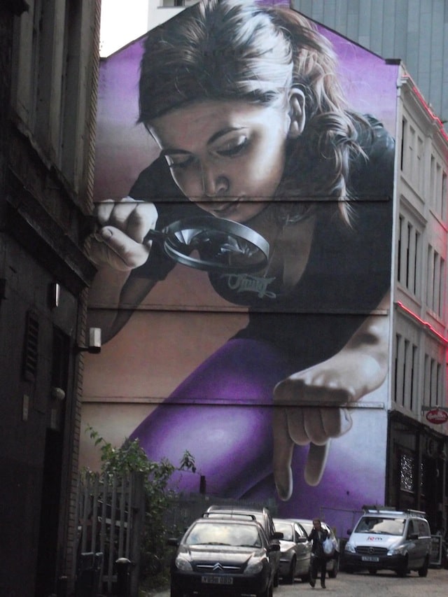 street-art-by-smug-in-glasgow-scotland