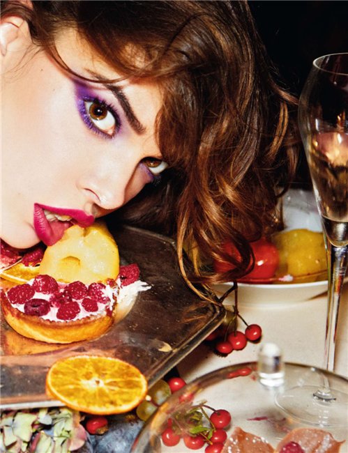 "Girls' best friends" by Ellen von Unwerth 465007ab3de6
