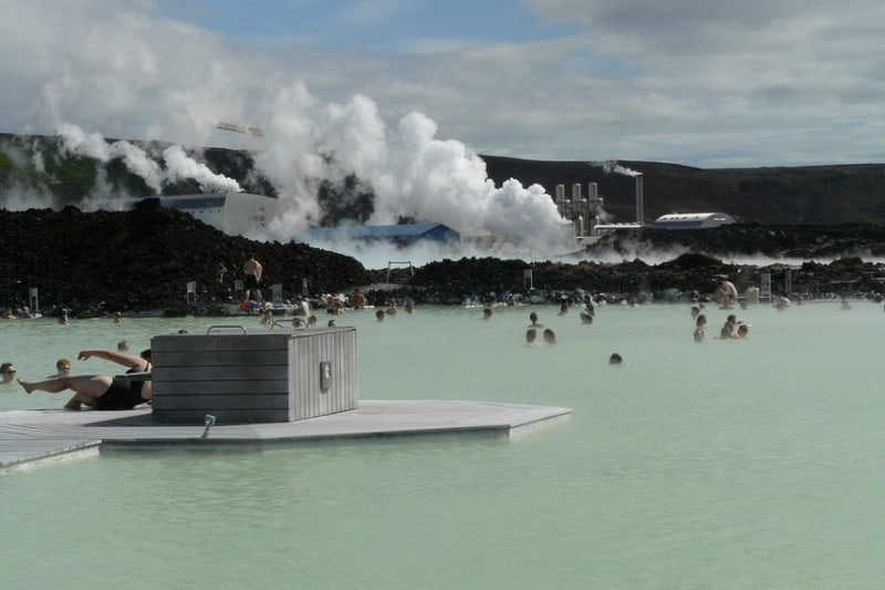 blue-lagoon-in-iceland-11