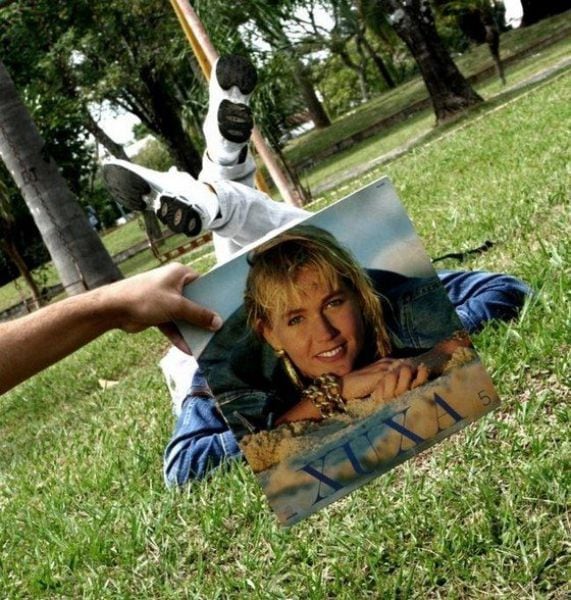 great-use-for-old-music-albums-covers-01