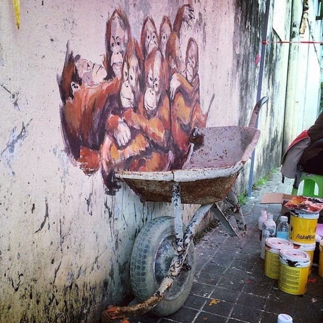 zacharevic_mural_penang_02