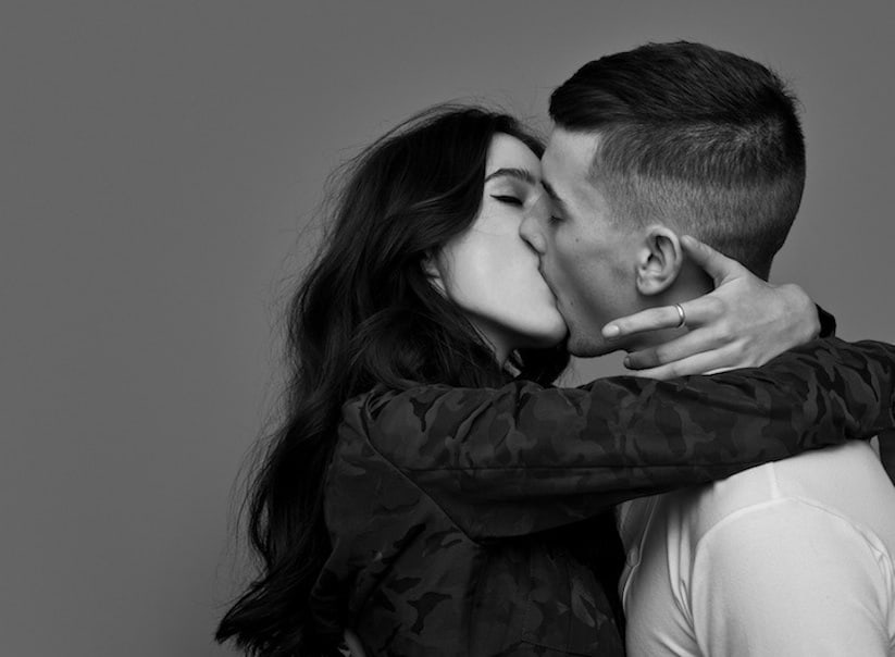 Passionately_Kissing_Couples_by_Ben_Lamberty_2014_03