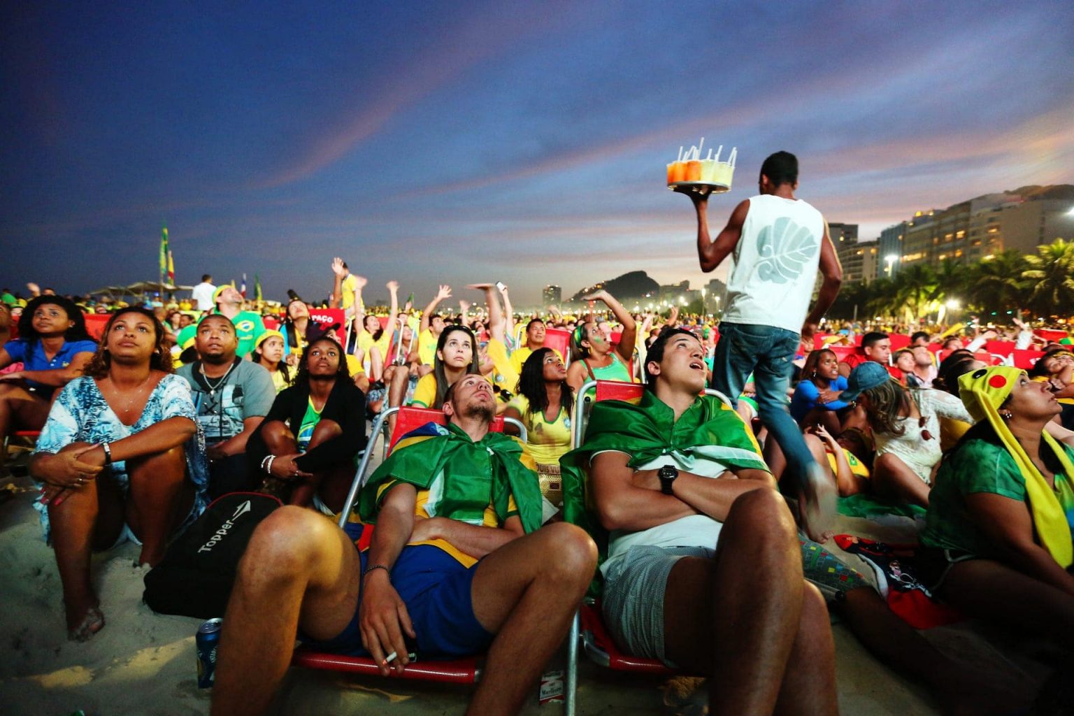 A Photographic Journey Exploring Crowds At The World Cup 2014 In Brazil By Jane Stockdale Freeyork