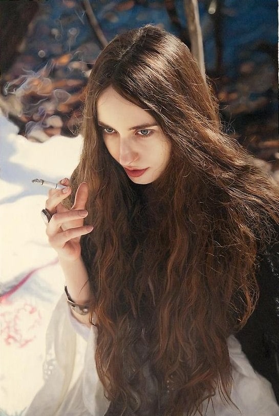 15 Unbelievable Female Portraits Painted With Oil That Look Like Photographs 0_c3953_c5ae45e9_orig