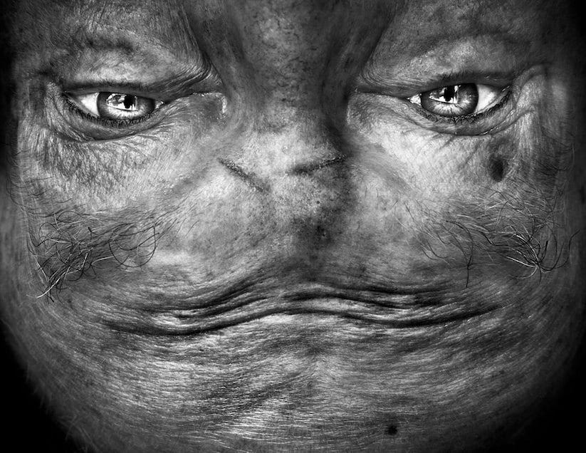 alienation_upside_down_portraits_make_people_look_like_aliens_2014_02