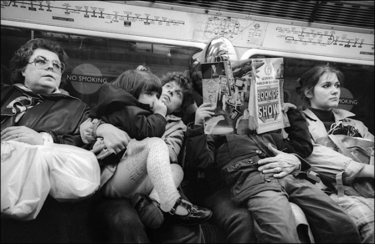"Down the Tube" - Travellers on the London Underground 1987-1990 down_the_tube_travellers_on_the_london_underground_1987_1990_2014_05