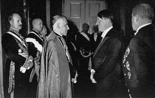 adolf hitler meeting with pope pius xi