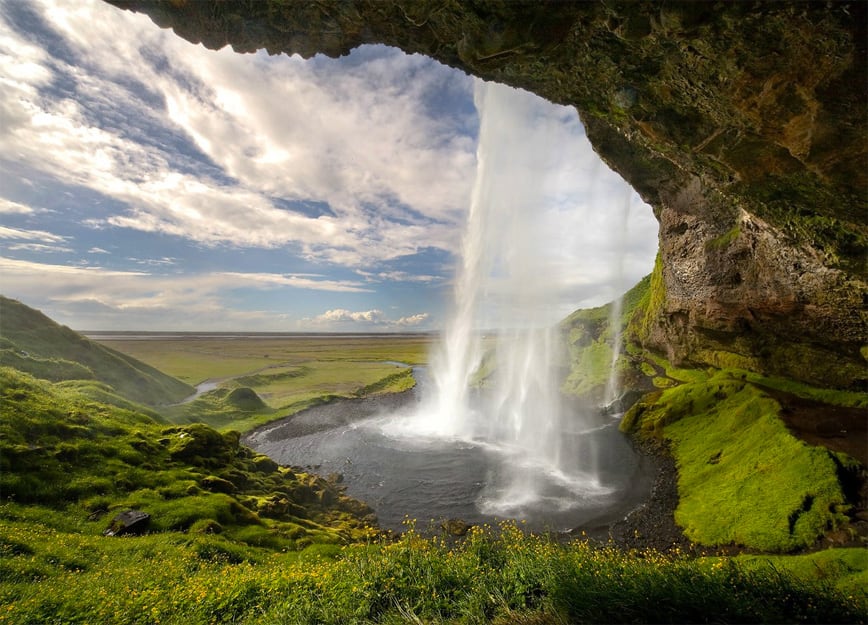 27 Amazing Travel Photos That Will Infect You With Travel Bug iceland_yuri_ovchinnikov