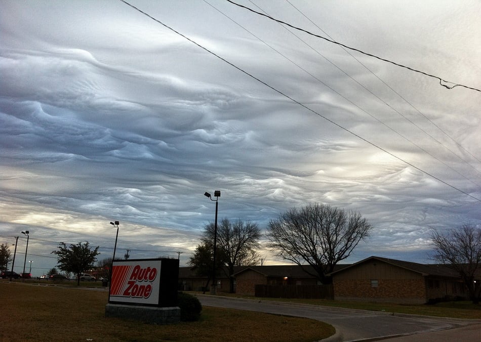 strange_clouds_08