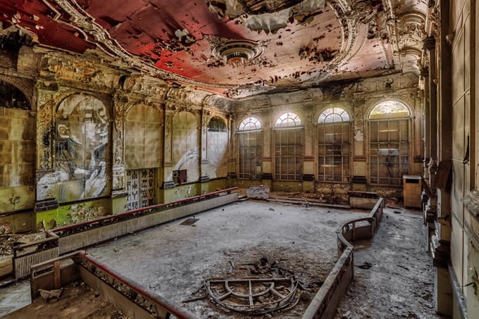 abandoned decay event hall