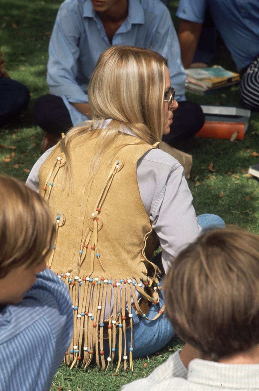 Amazing Photos Reveal What High School Students’ Fashion Looked Like Back In 1969