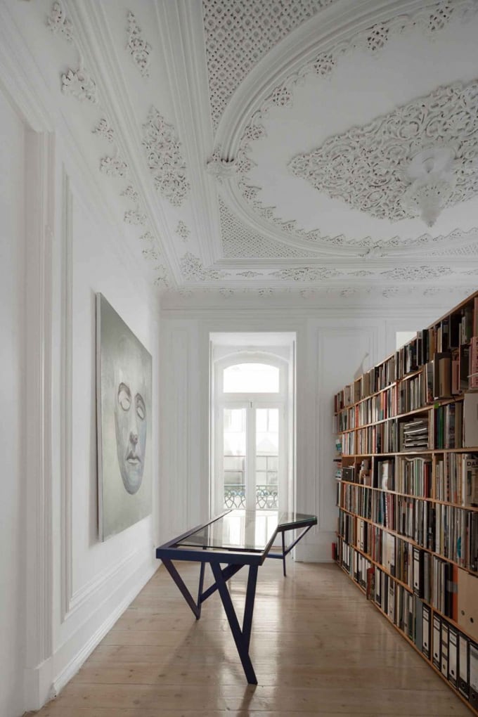 Três Marias Loft in Lisbon by AVA Architect ava-architects-02-730x1095