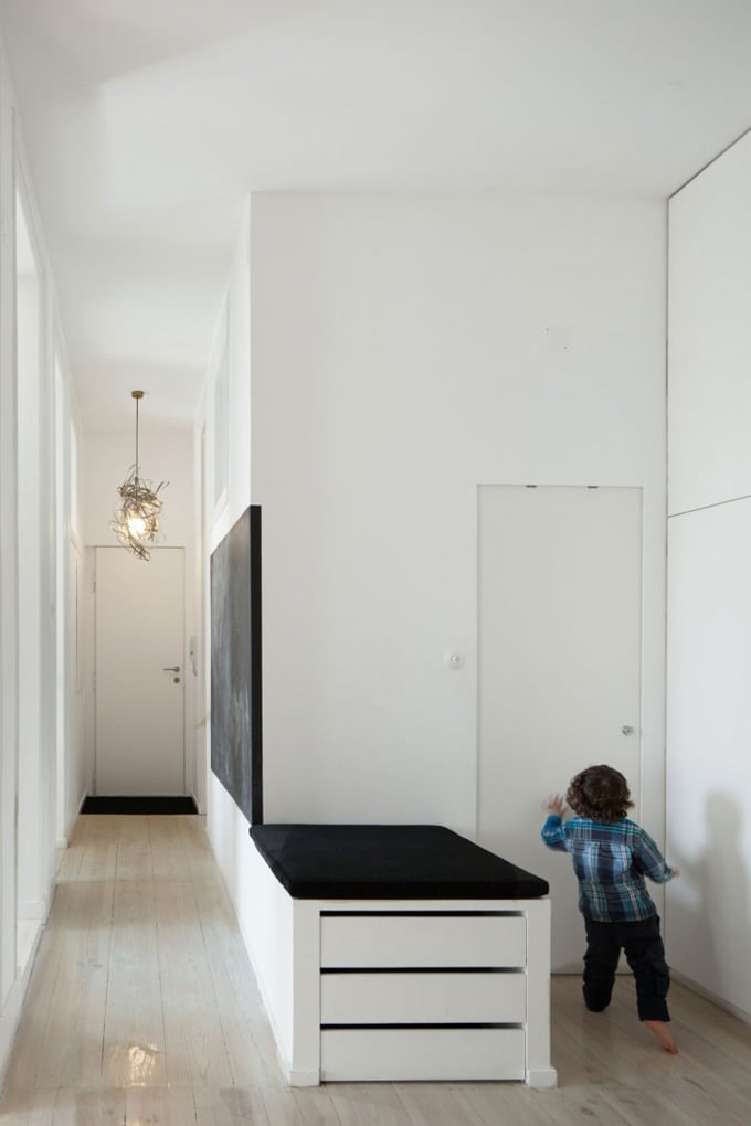 Três Marias Loft in Lisbon by AVA Architect ava-architects-04-730x1095