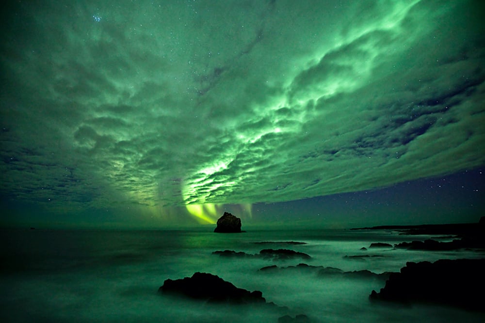 iceland-aurora-borealis20100216_0043