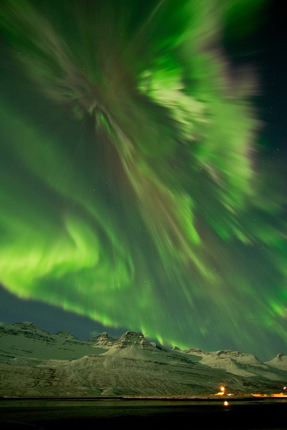Iceland-aurora-borealis20120308_0016
