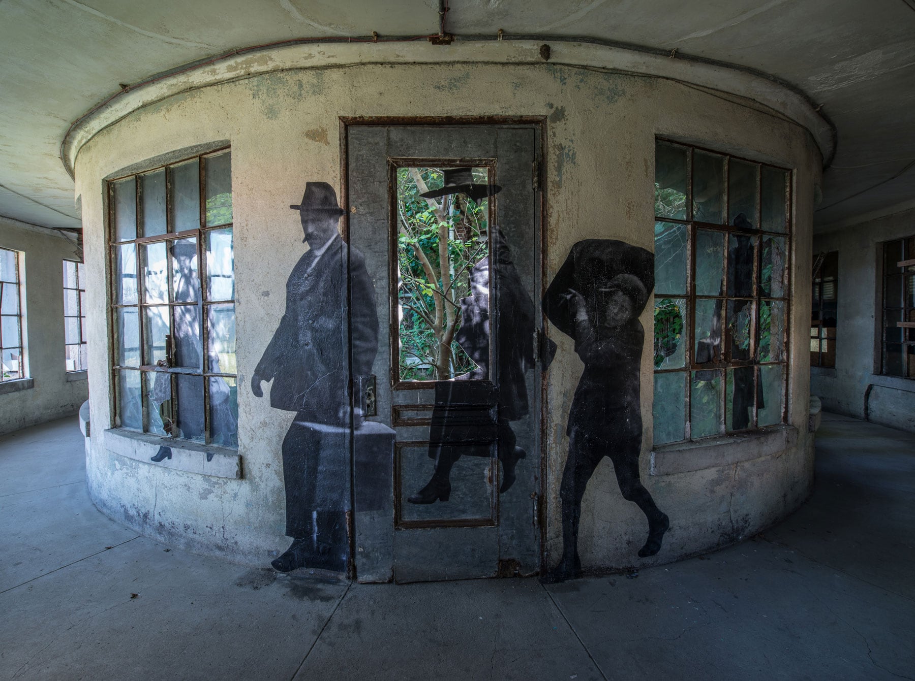Haunting Photo Exhibition In Abandoned Ellis Island Hospital by JR juxtapozjrellis27