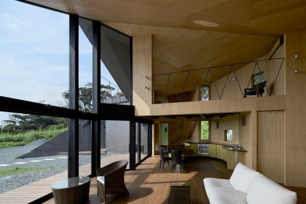 Villa Escargot by Takeshi Hirobe Architects Villa-Escargot-by-Takeshi-Hirobe-Architects-05