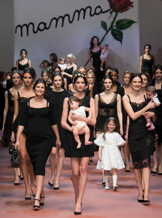 Mother's day 2015: The Dolce & Gabbana Fall 2015 Collection Will Make Want to Call Your Mom dolce-gabanna-fall-2015-runway-show-moms-babies-h724