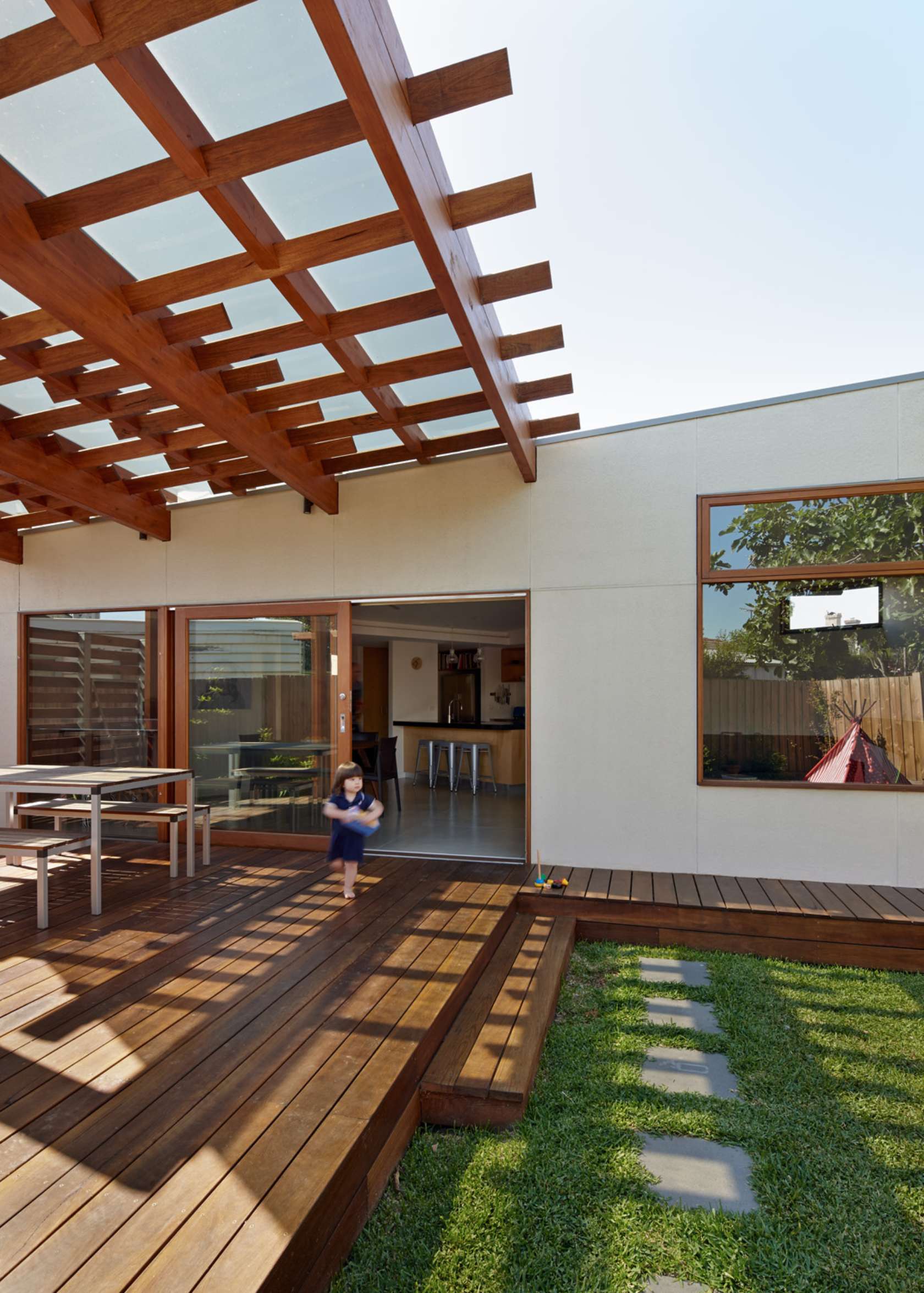 Crib and Chock House: Extension of Residence crib and chock house extension of residence by windust architects - homeworlddesign (19)