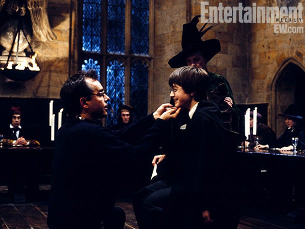 columbus, radcliffe, and maggie smith, harry potter and the sorcerer's stone (2001) image credit: peter mountain 