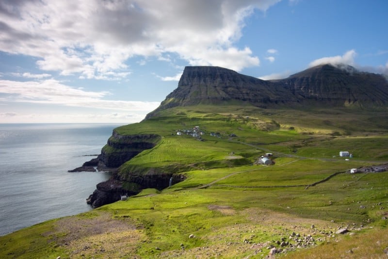 Faroe-Islands-Shutterstock-8