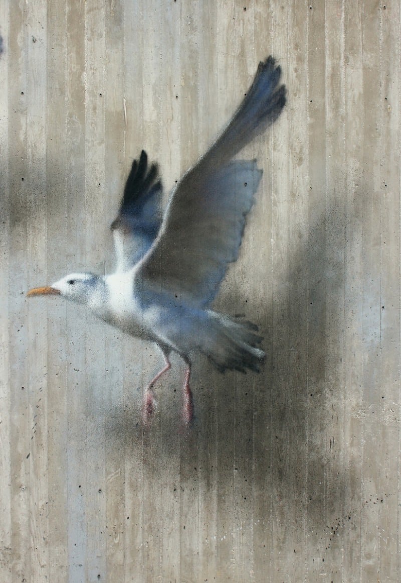 Concrete vs Concrete - New Mural by Eron in Riccione // Italy ethereal_bird_mural_eron_03
