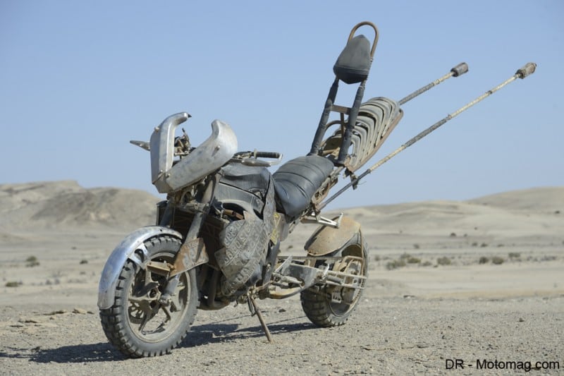 mad_max_fury_road_moto_frd-32182