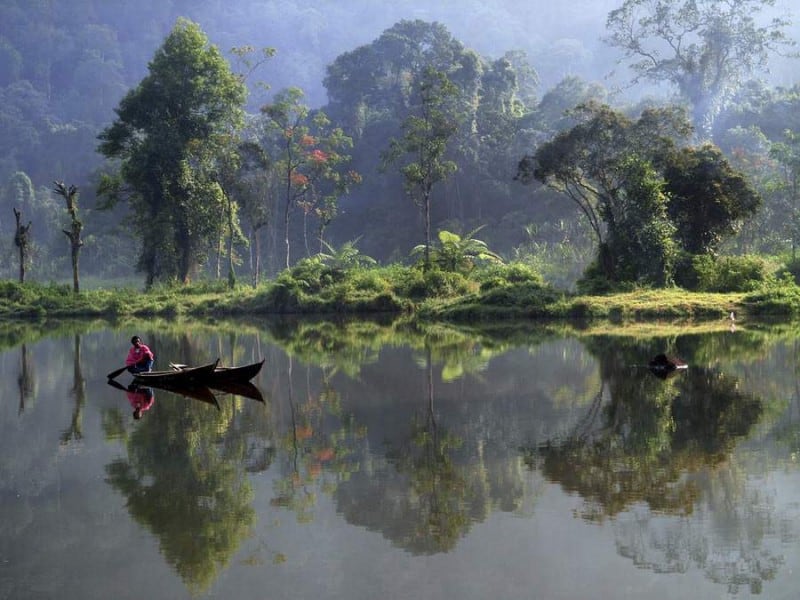 7-gunung-lake1