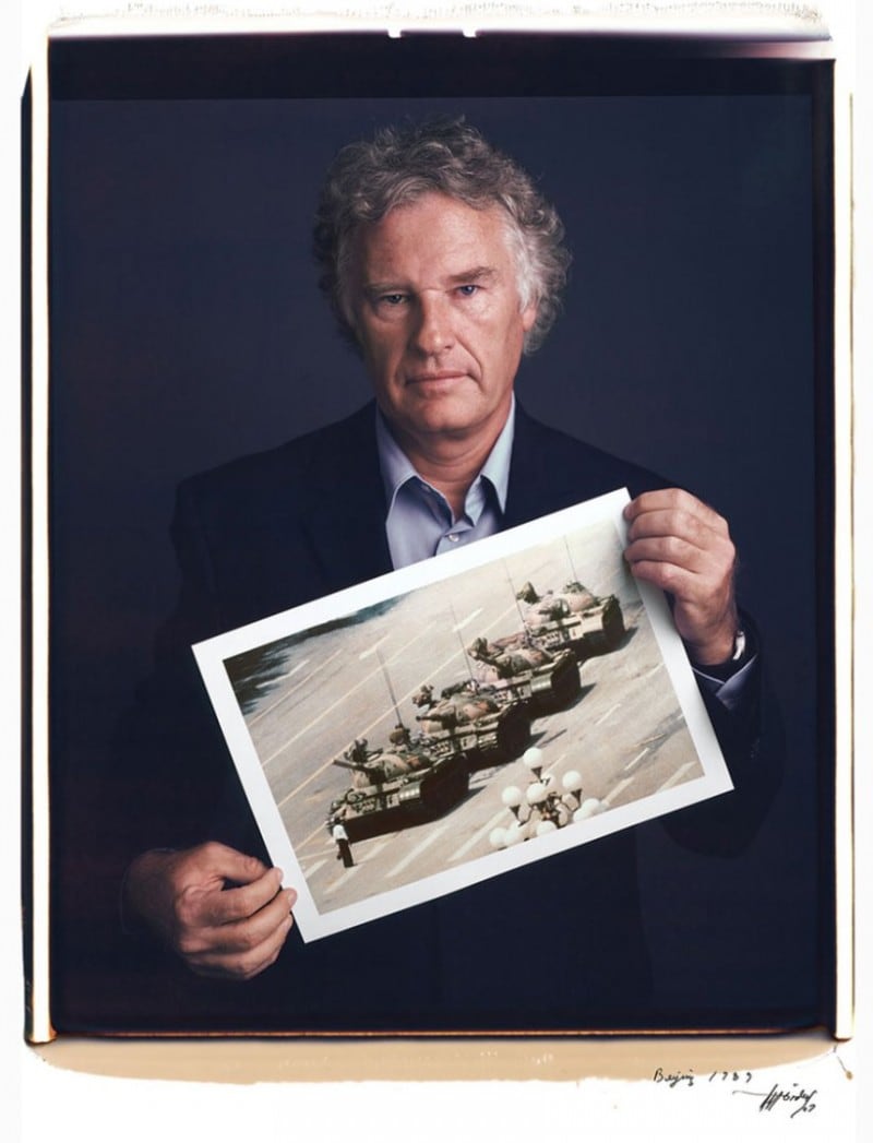 famous-photographer-portraits-behind-photographs-tim-mantoani-4
