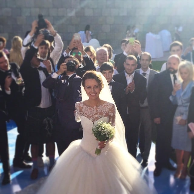 wedding-photos-follow-me-to-couple-murad-osmann-natalia-zakharova-23