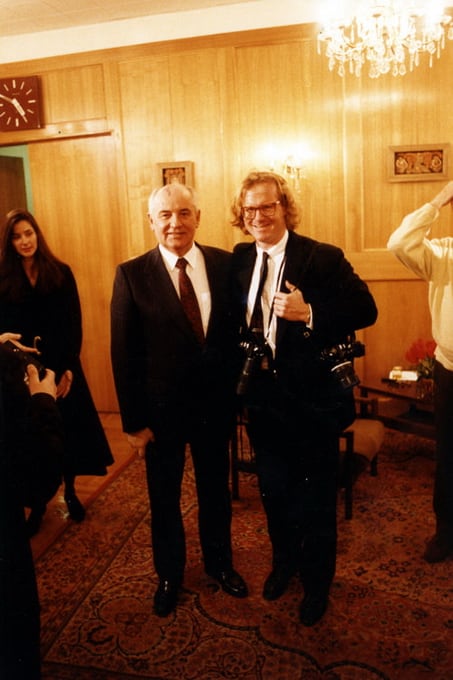 mikhail gorbachev and peter turnley