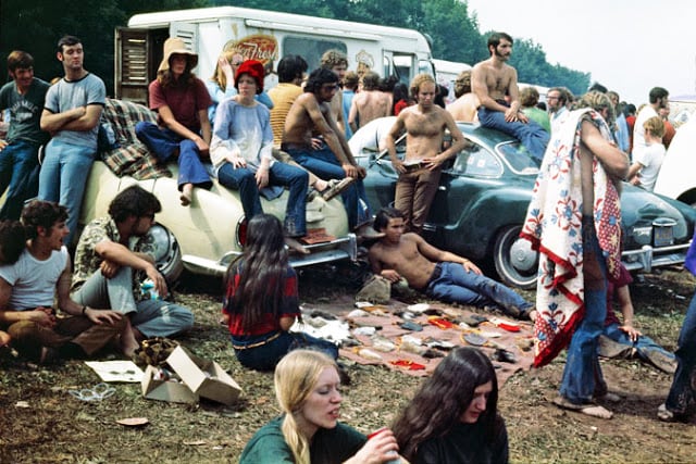 photos of life at woodstock 1969 (29)