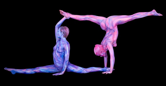 Artist Turns Human Bodies Into Living Representation Of Zodiac Signs trina merryzodiac_bodypaint09