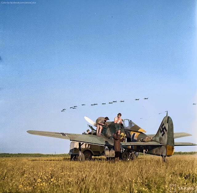 Focke Wulf FW-190A6 Nº20 of 4./Jagdgeschwader 54 (JG 54) on the airfield at Immola in Finland. 2nd of July 1944. (Source - SA-kuva. Colorized by Jared Enos) 