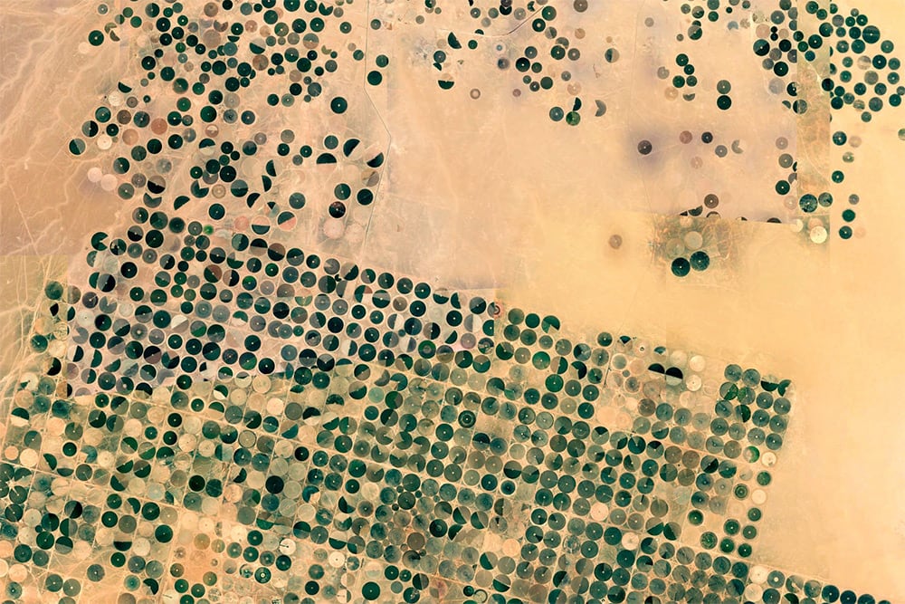 Earth View: A Curated Collection of the Most Stunning Satellite Images Found on Google Earth al jowf, saudi arabia