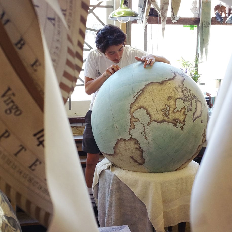hand-made-classical-globes-peter-bellerby-globemakers-14
