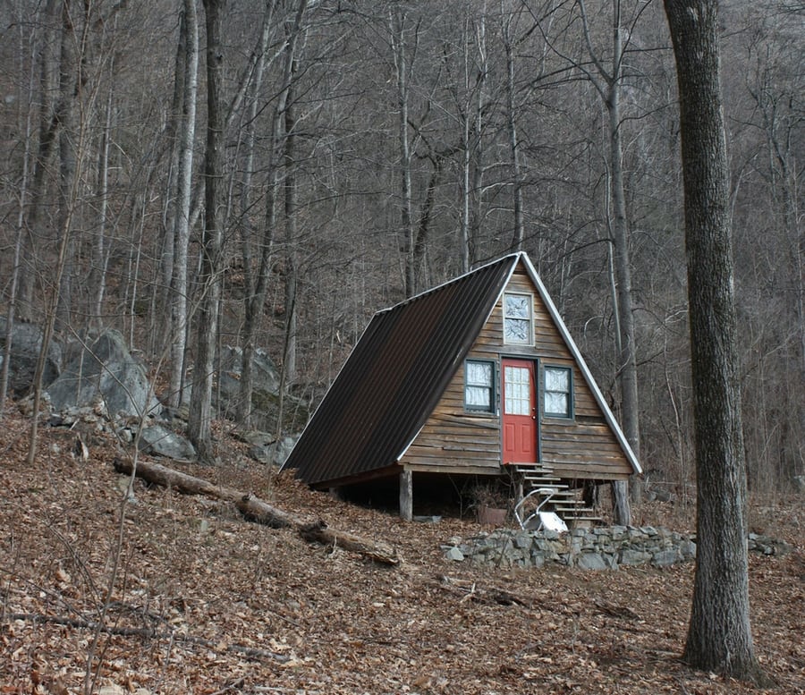 the-most-beautiful-abandoned-cabins-waiting-for-owners-to-come-18