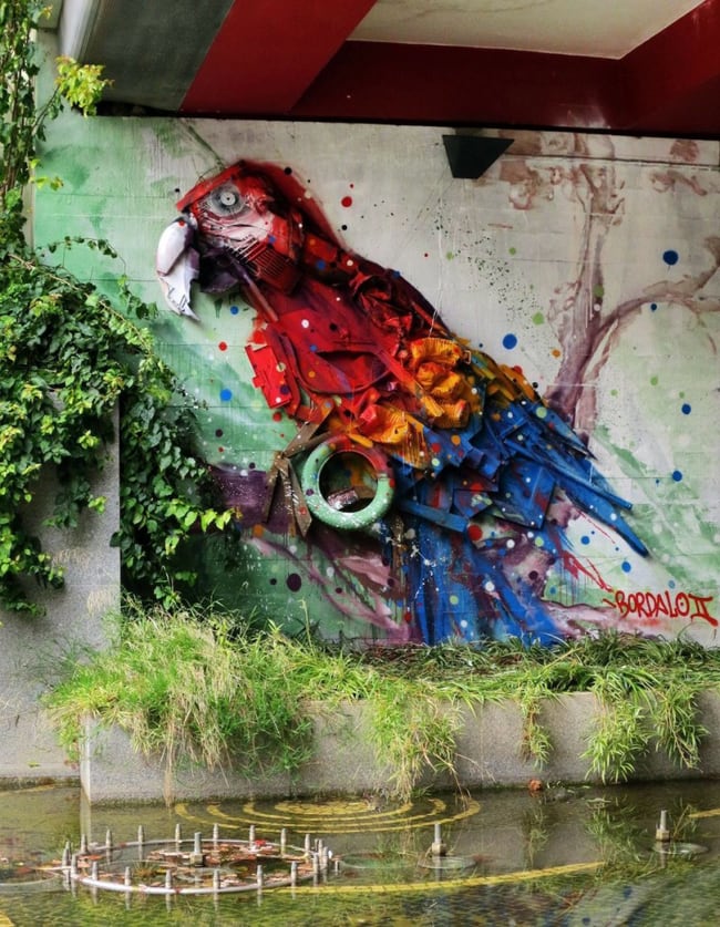 bird street art