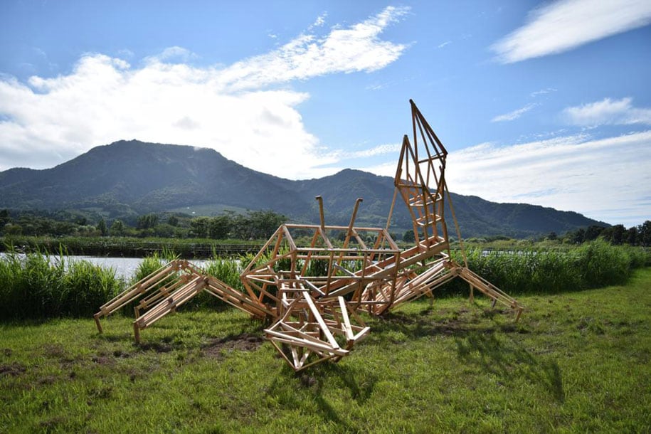 dinosaur-straw-sculptures-wara-art-festival-2015-niigata-japan-671