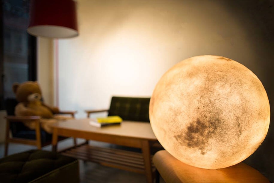 Luna Lamp: Miniature Moon In Your Room moon-lamp-luna-acorn-studio-taiwan-8